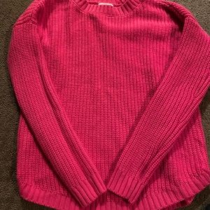 Women’s pink sweater